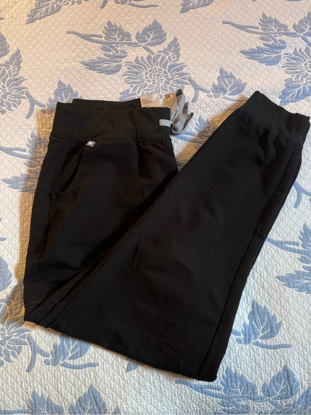 Women’s Figs Jogger Scrub Pants